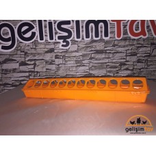 30 CM PLASTİK YEMLİK